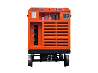 Компрессор винтовой ЗИФ ШВ 8,2 0,7 Т (380 660 в, на скатах)