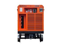 Компрессор винтовой ЗИФ ШВ 4 0,7 (380 660 в, на скатах)